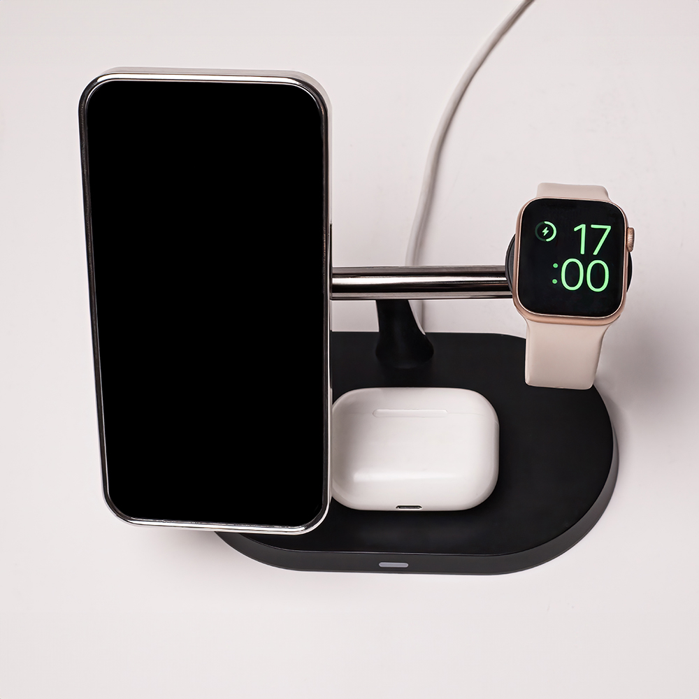 3 az 1-ben vezeték nélküli töltőállomás 15W fekete (magsafe, apple watch, airpods) Maxlife MXWC-03-8