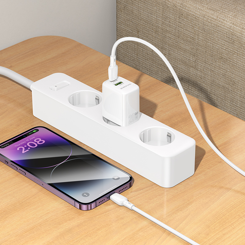 Borofone hálózati töltő BN27 Fuente - USB + Type-C - QC 3.0 PD 20W, Type-C Lightning kábellel fehér-6