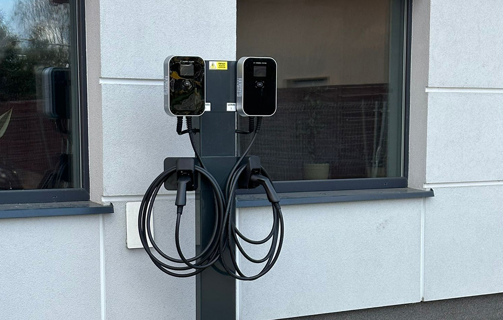 Besen fali EV töltő BS20 11kW APP elektromos autókhoz Type-2-3