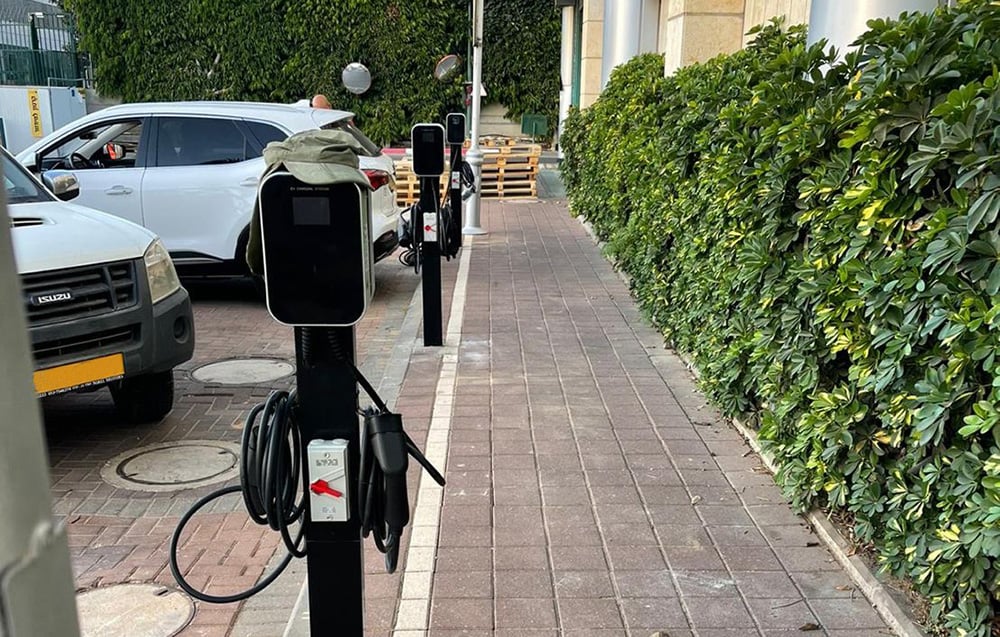 Besen fali EV töltő BS20 11kW APP elektromos autókhoz Type-2-7