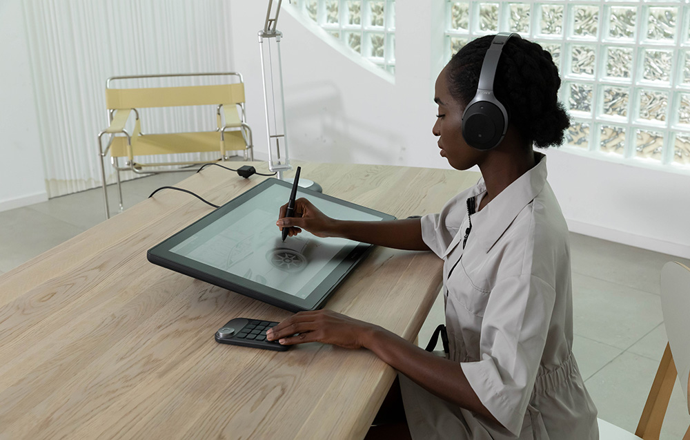 Huion Kamvas 24 Plus grafikus tábla-5