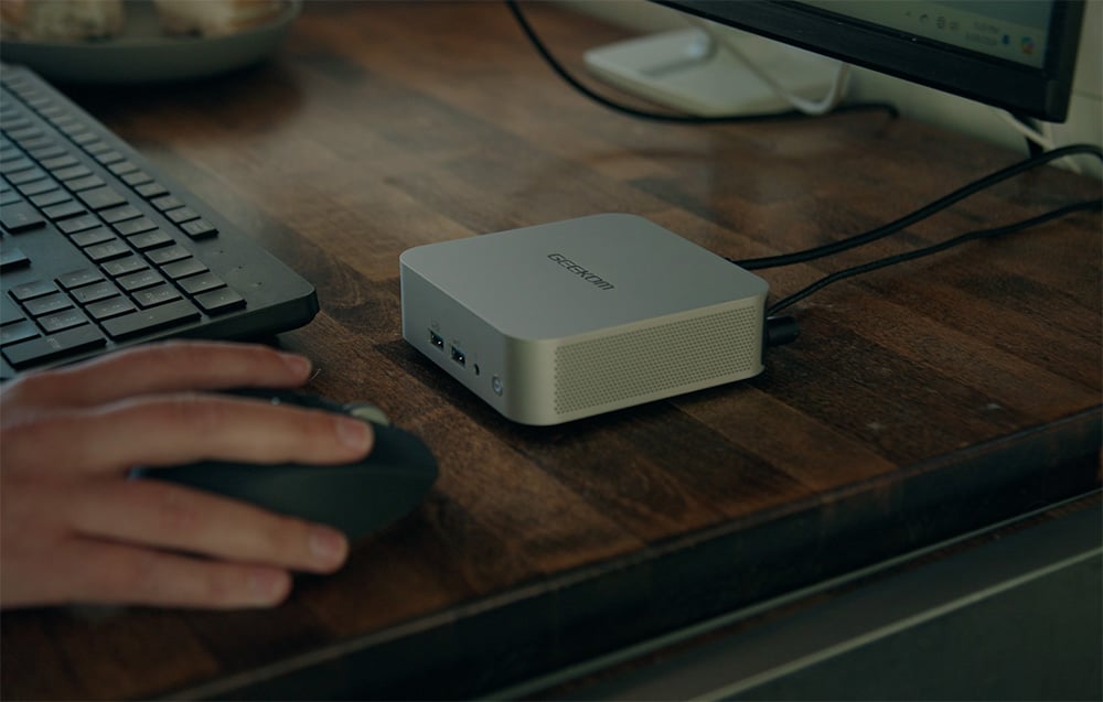 GEEKOM A8 Mini PC Ryzen 9 8945HS 32 GB + 1 TB + Windows 11 Pro-4