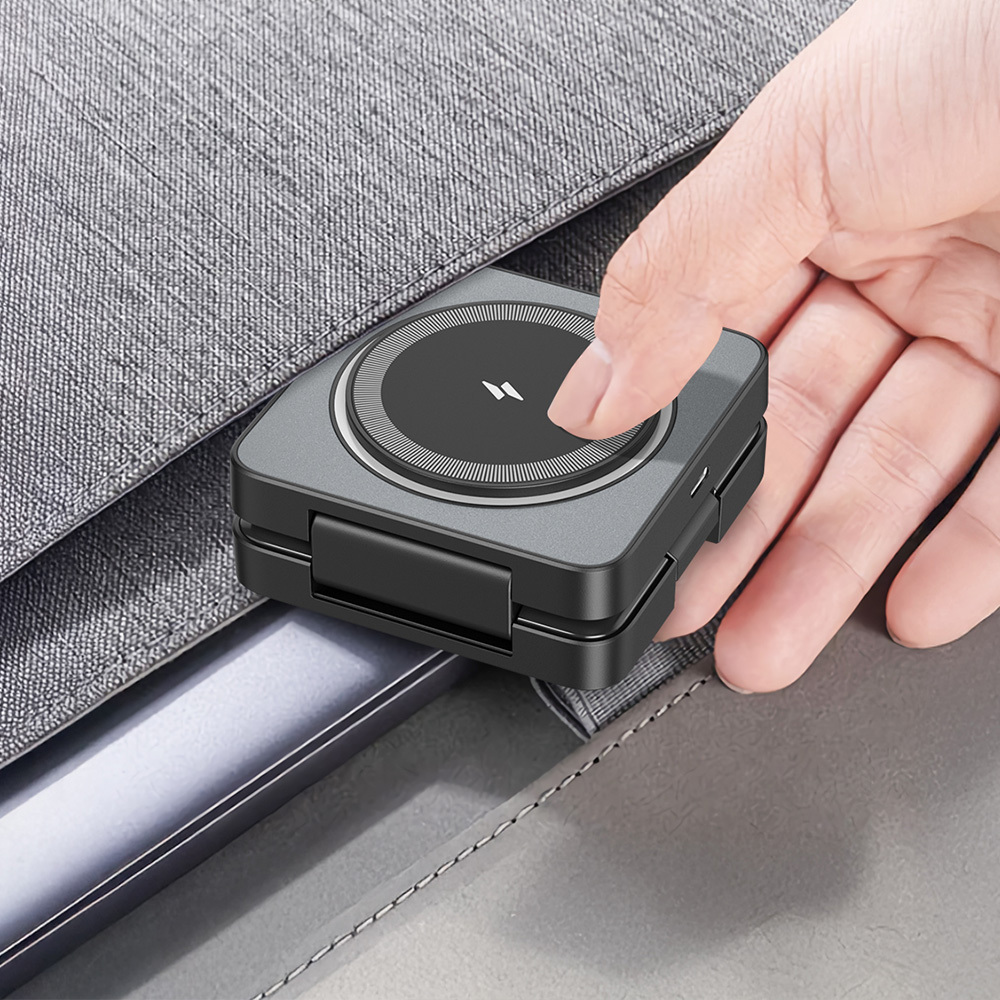  Blavec BQI-04 Qi 15W Magsafe töltőállomás 3in1 UniCharge (BQI04-QIMB) fekete-3