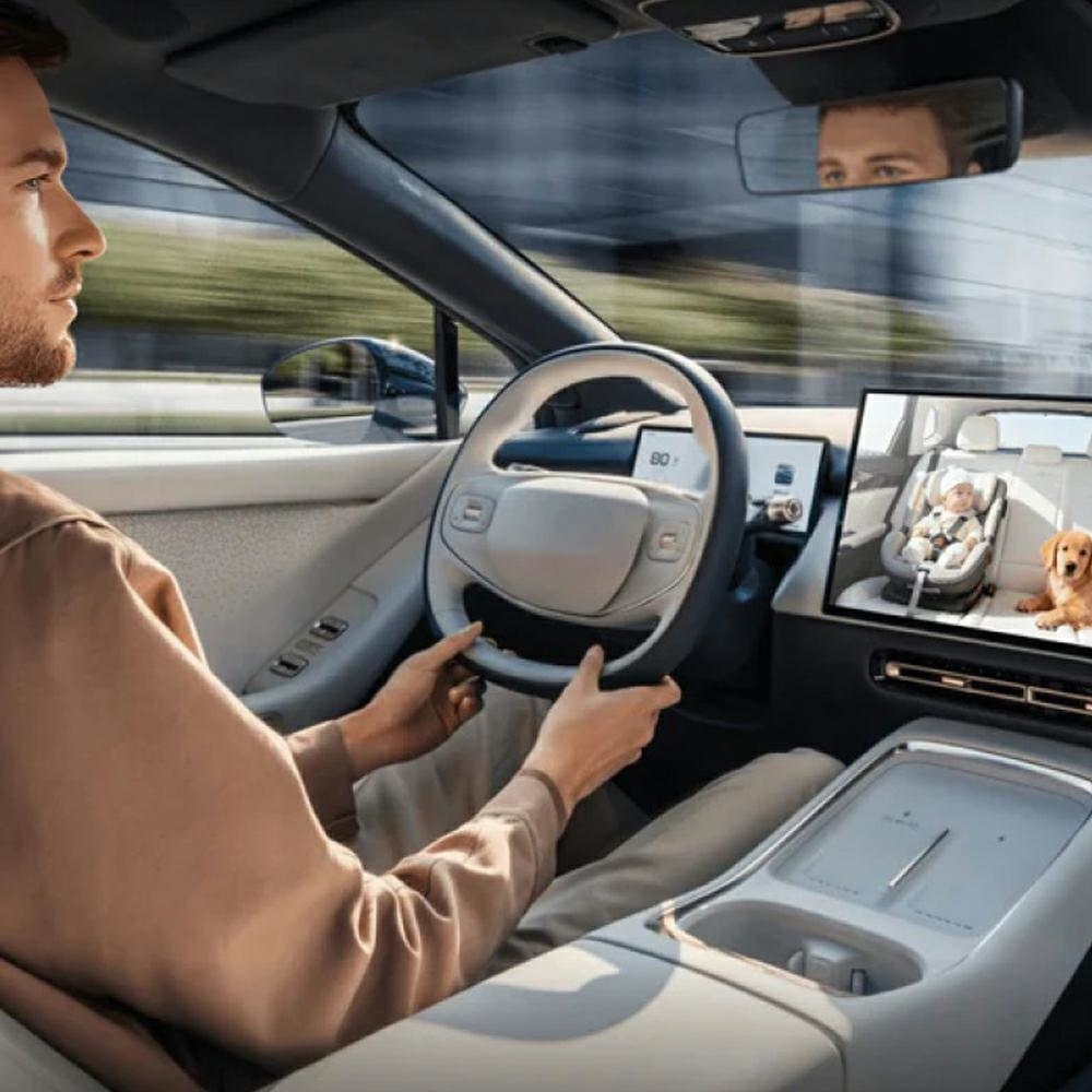 Ottocast CA520-T Kabin prémium vezeték nélküli CarPlay adapter gyermekfigyelő kamerával-6