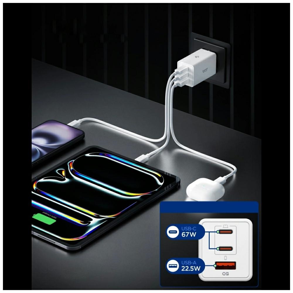 Spigen Essential Ee673eu 3-portos hálózati töltő 67W Fehér-2