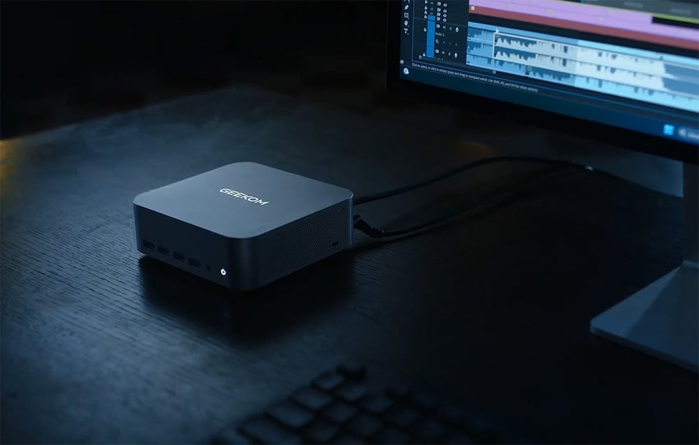 GEEKOM GT1MEGA Intel Core Ultra 9 185H (DDR5 16G)-9