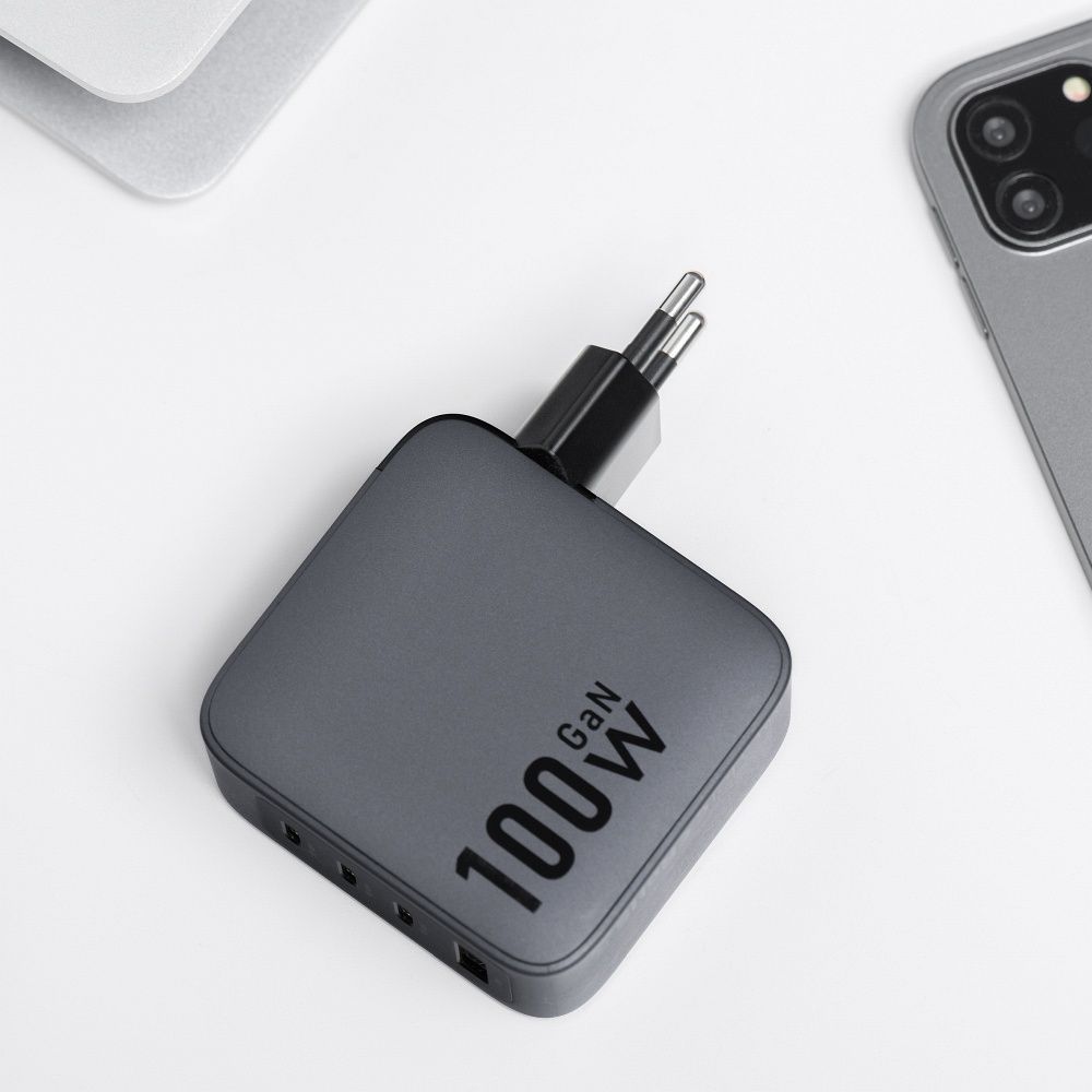 FORCELL F-ENERGY GaN VT-46 utazó töltő 3 x USB-C + USB A PD QC4.0 5A 100W szürke-4