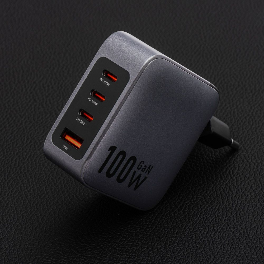 FORCELL F-ENERGY GaN VT-46 utazó töltő 3 x USB-C + USB A PD QC4.0 5A 100W szürke-3