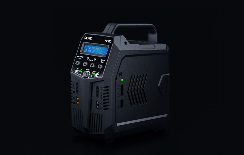 SkyRC T400Q töltő-3