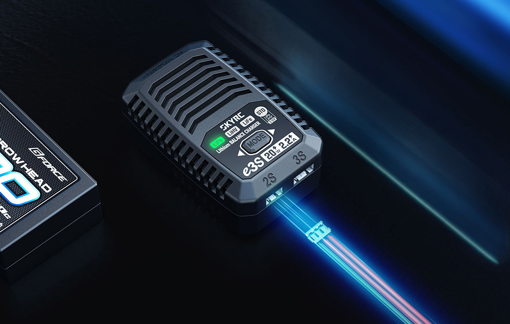 SkyRC e3S 2S/3S töltő-4