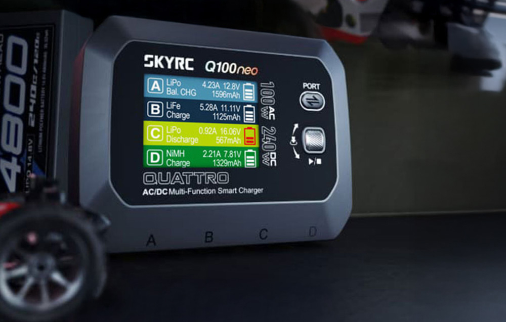 SkyRC Q100neo AC/DC Többfunkciós Intelligens Töltő-16