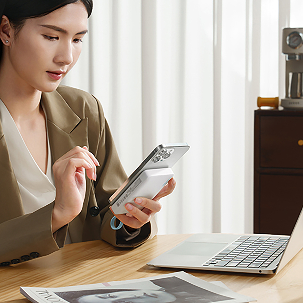 Cuktech CP132ML 10000 mAh Magnetic Power Bank - White-3