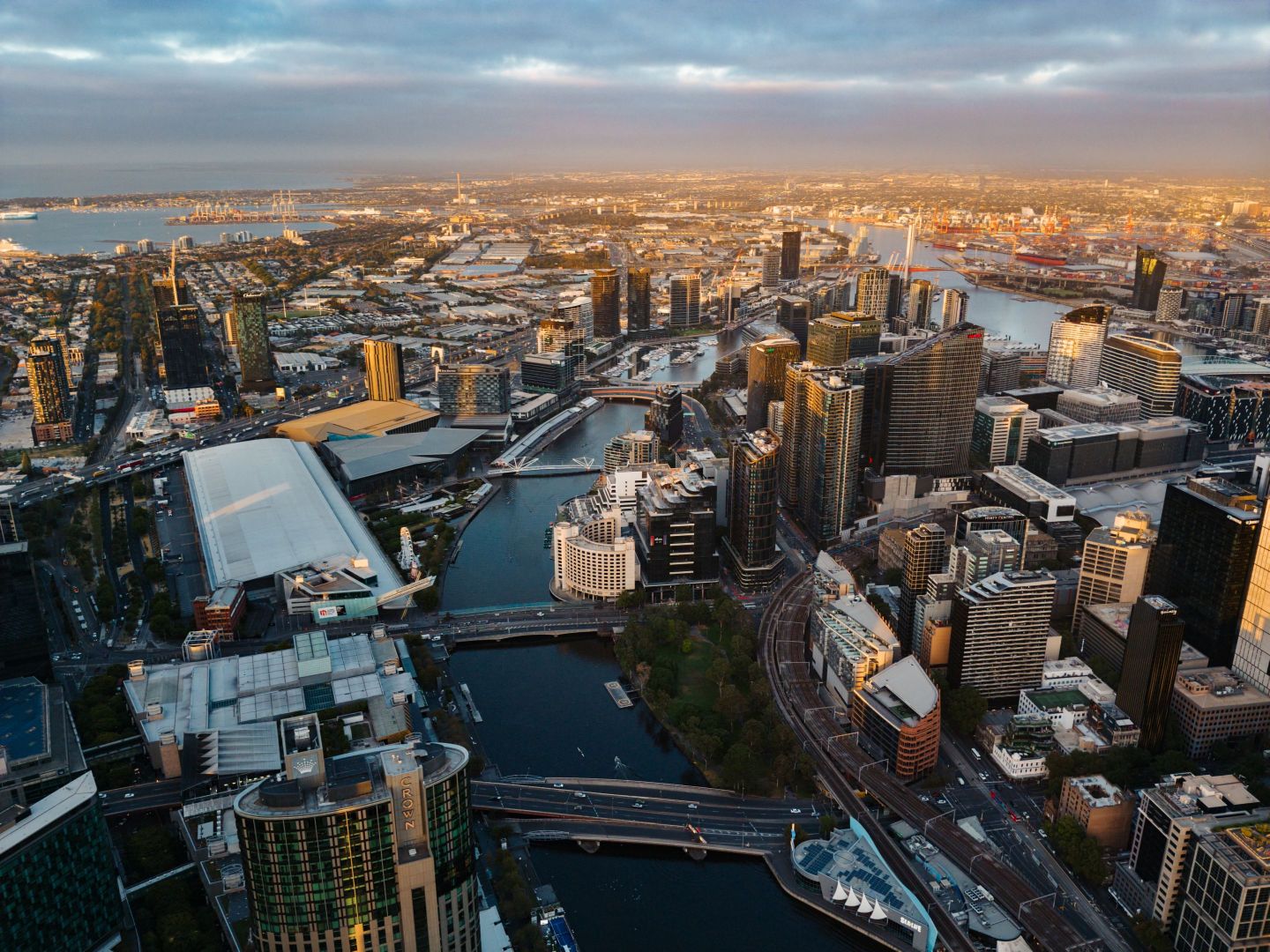 DJI Lito 1 Fly More Combo (DJI RC-N3)-9