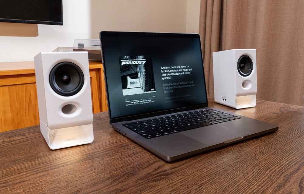 Edifier R20BT fehér hangszórók-2