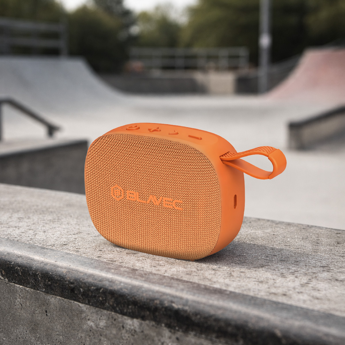 Blavec hordozható Bluetooth hangszóró TWS WS-06 Go Play - 6W (WS06-O) kozmikus narancssárga-5