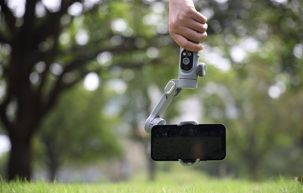 AOCHUAN Smart X Pro RGB (szürke) gimbal-2