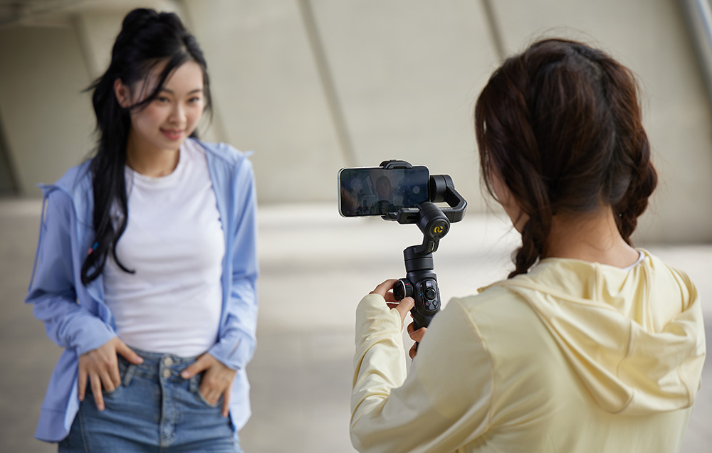 Gimbal AOCHUAN S2 (fekete)-14