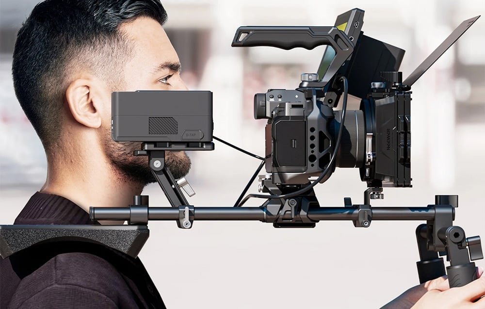 NEEWER UNIVERSAL VÁLLTARTÓ ARCA SR007-4