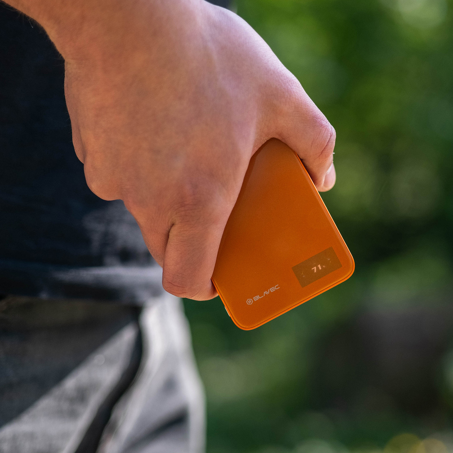 Blavec Power Bank 5000mAh BJ-04 Ultra Slim 7,8mm - Type C - 22,5W magnetic Magsafe 3 in 1 (PBBJ04-MC5O) orange glass-3
