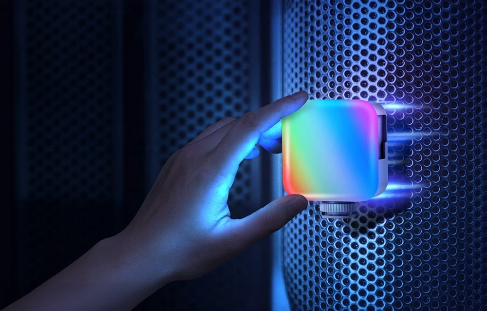 NEEWER BL60C Mágneses RGB Videólámpa-3