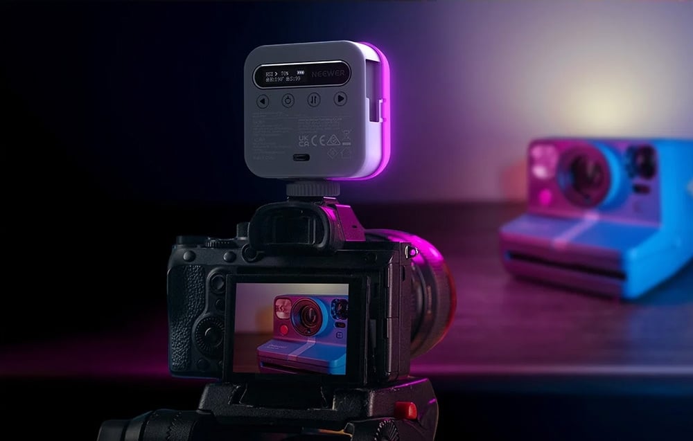 NEEWER BL60C Mágneses RGB Videólámpa-5