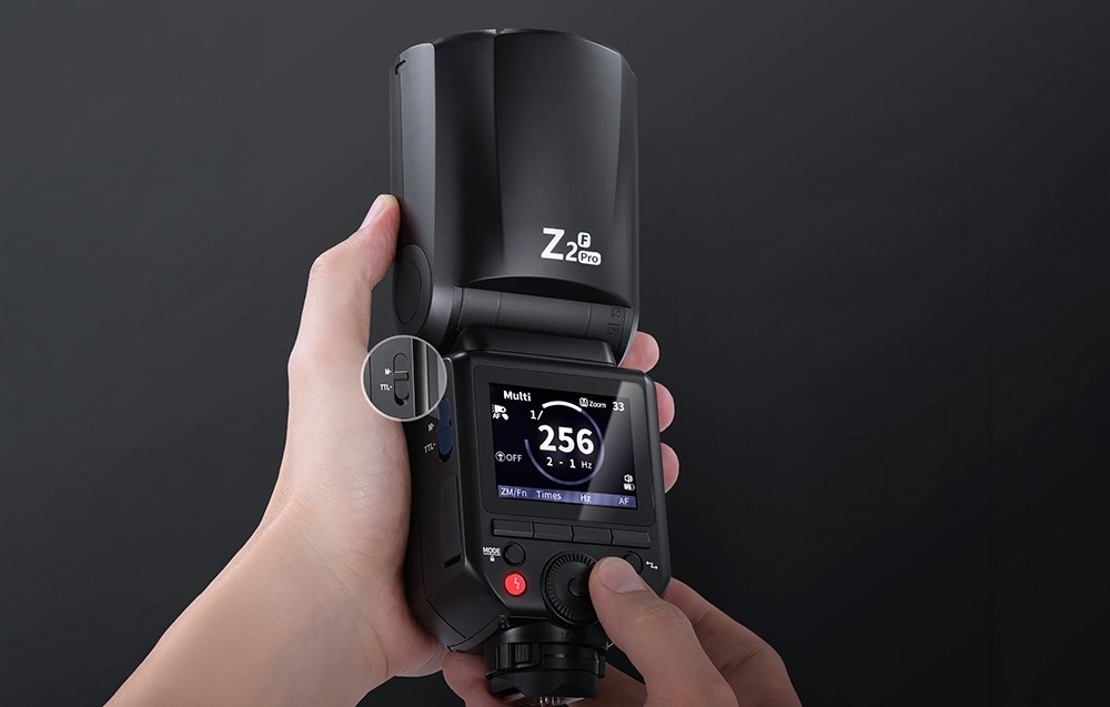 Neewer Z2PRO-F TTL körfejes rendszervaku 3000mA-2
