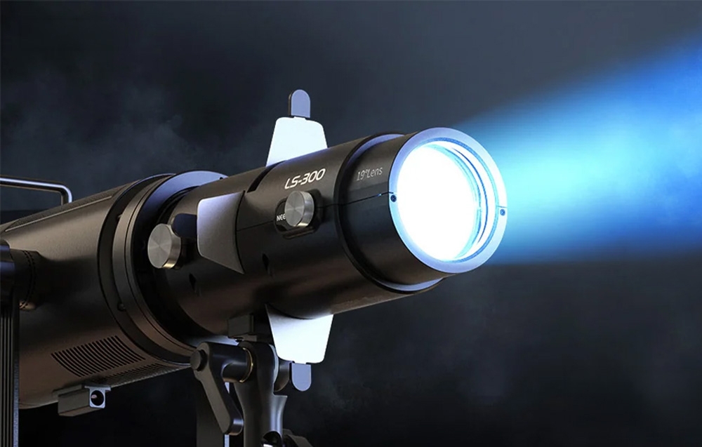 NEEWER LS-300 300W SPOTLÁMPA SNOOT BOWENS RÖGZÍTÉSSEL-5