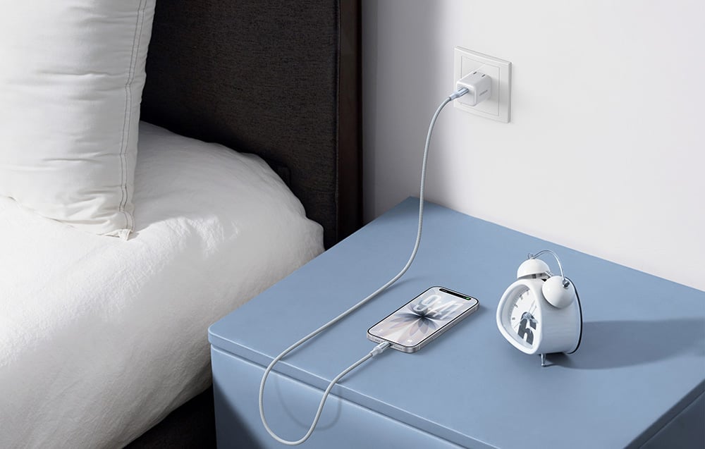Ugreen 75732 L534 USB-C–USB-C 2m 240W szürke-fehér kábel-6