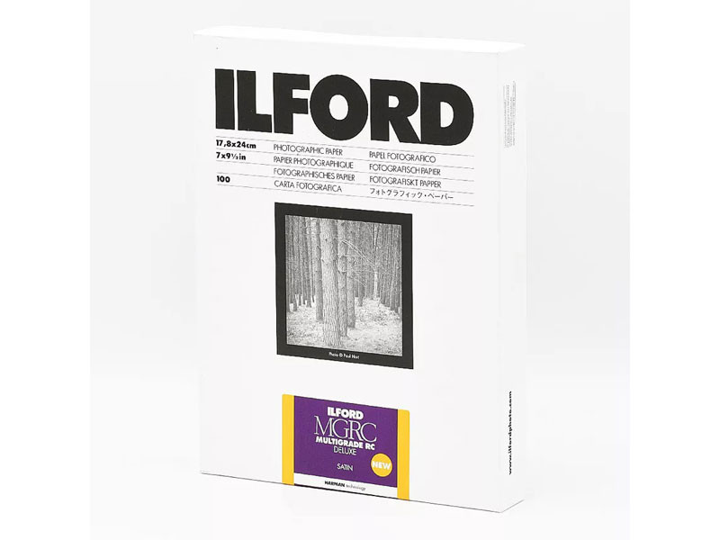 Ilford Multigrade V RC DeLuxe 25M 24,0x30,5 cm Satin (10 lap)-0