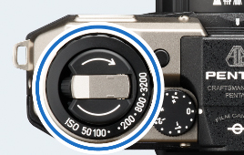 Pentax 17 analóg kompakt fényképezőgép (ezüst)-2