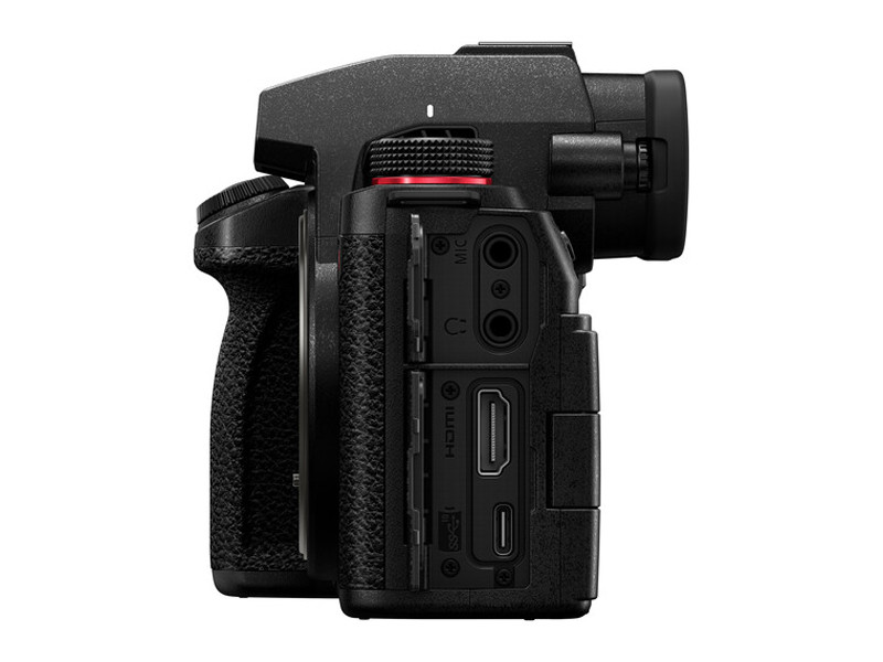 Panasonic Lumix DC-S5 II váz-5