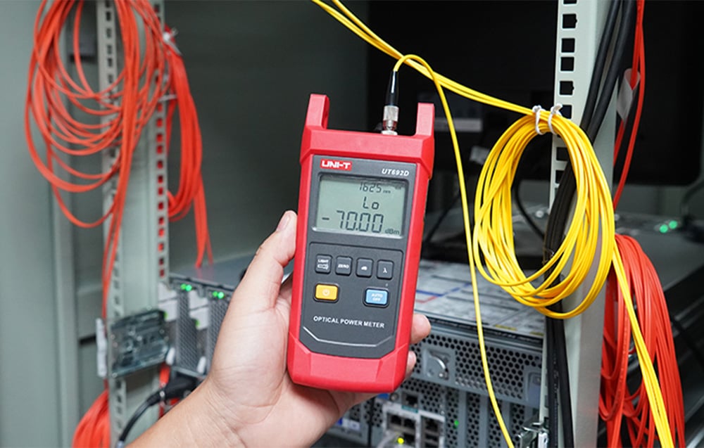 Uni-T UT692G száloptikai teljesítménymérő-6