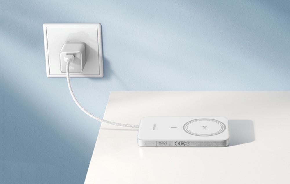 UGREEN PB570 10000 mAh 25 W mágneses powerbank (fehér)-4