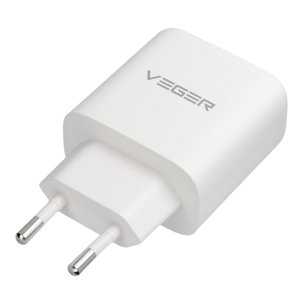 VEGER USB-A + USB-C PD QC3.0 3,25 A 65 W hálózati töltő adapter + USB-C–USB-C kábel TR67 fehér-0