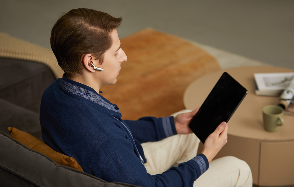 Translator Earbuds TIMEKETTLE W4 (gold)-4