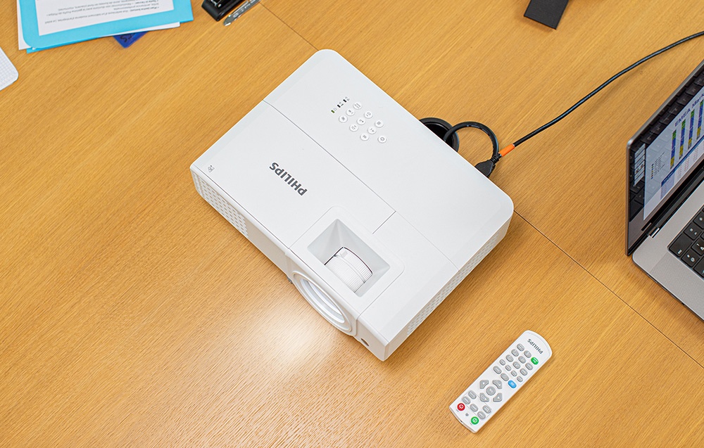 Philips PR-650 WXGA projektor fehér-4