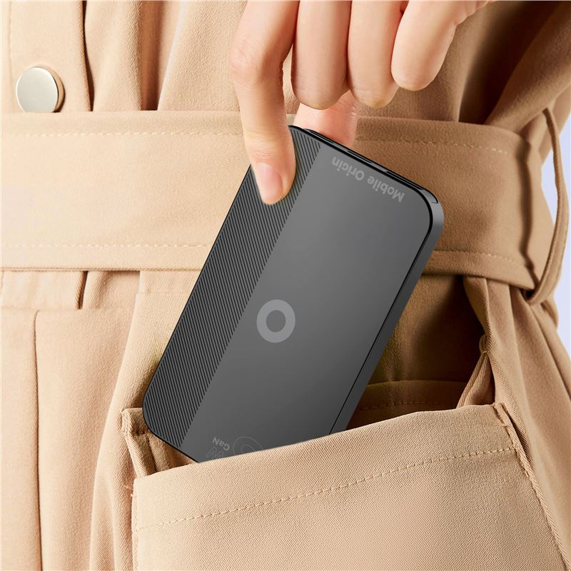 Mobile Origin 65W GaN III Slim hálózati töltő 2× USB-C és USB-A csatlakozóval, fekete-15