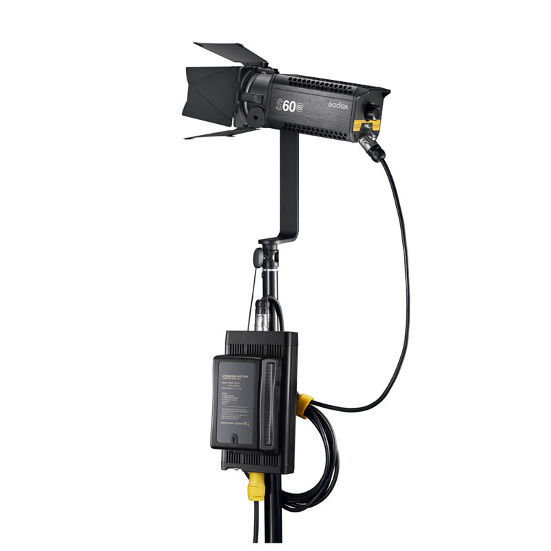 Godox S60Bi Fókuszálható led lámpa 3db-os szett-0