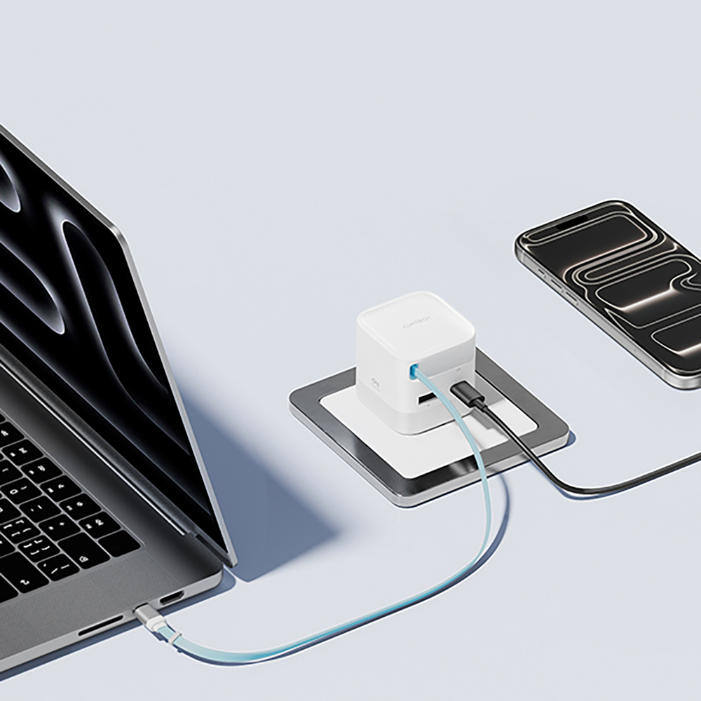 Cuktech AD653W 67 W GaN hálózati töltő 2× USB-C-vel, USB-A-val és kihúzható USB-C kábellel – fehér-5