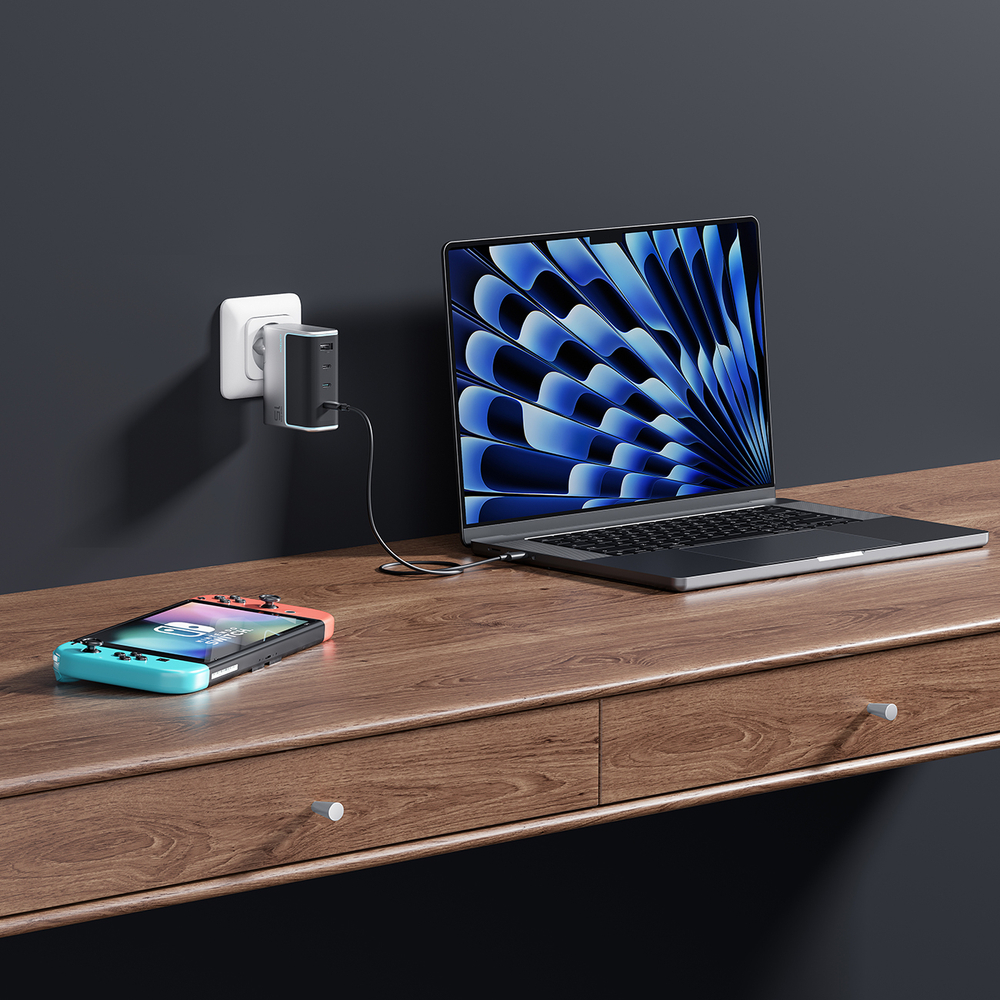 Cuktech AD1404UEU 140 W-os GaN hálózati töltő 3 db USB-C és USB-A porttal, USB-C kábellel, szürke-15