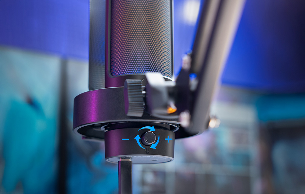 Fifine Condenser microphone A8T with mount (black)-4