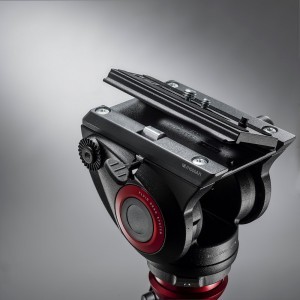 Manfrotto MVH500AH ultrakönnyű fluid video fej flat base (5kg-ig) (MVH500AH)-3