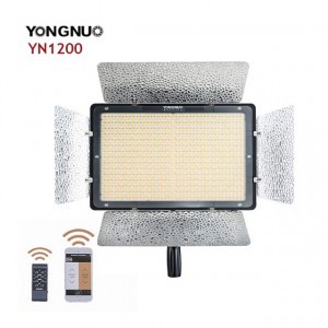 Yongnuo YN-1200 LED Video Light LED panel (3200K-5500K) 