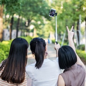 Remax selfie bot vezetékes arany