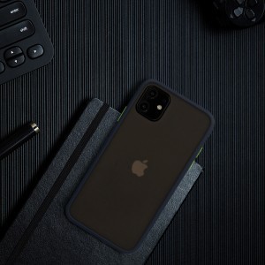 Vennus Button Matt Bumper tok iPhone 11 sötétkék