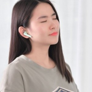 Baseus TWS Encok W09 Bluetooth 5.0 TWS vezeték nélküli fülhallgató fekete (NGW09-01)