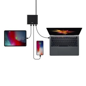 UNIQ Surge 90W 2xUSB Quick Charge 3.0 + 2xUSB-C PD 3.0 HUB, töltőállomás szénfekete-1