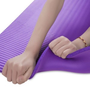 Gymnastic csúszásmentes fitness matrac edzéshez 181 cm x 63 cm x 1 cm lila