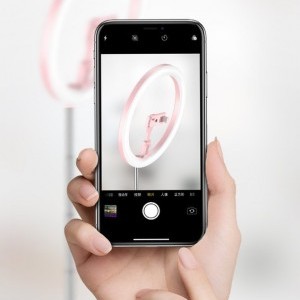 LED selfie 29 cm átmérőjű körfény 52-170 cm, telefontartóval pink
