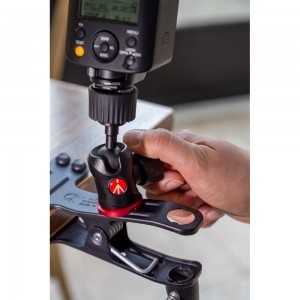 Manfrotto Rugós csipesz vakupapucs csatlakozással (175F-2)-27